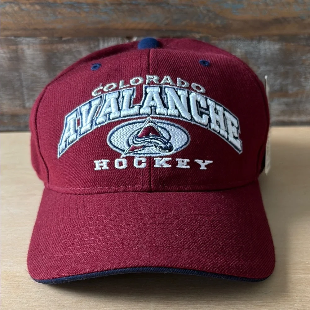 Authentic Fitted 7 1/2 Zephyr Hat Colorado Avalanche Hockey